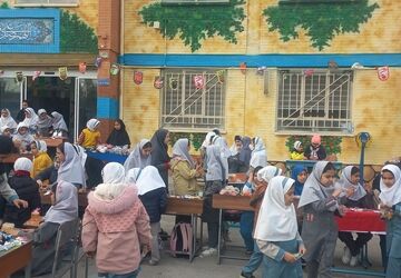 بازارچه دانش‌آموزی تمرین مسئولیت‌پذیری
