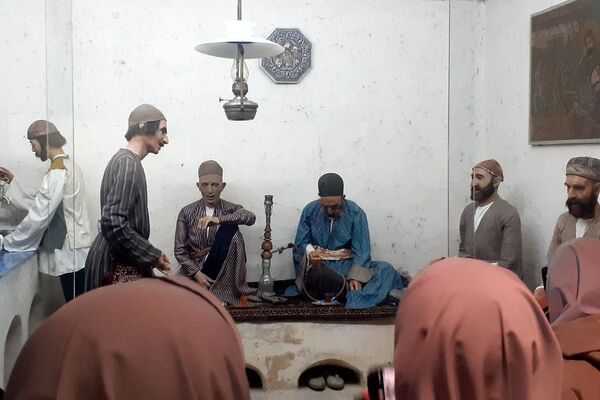 اردوی تفریحی دختران بهارستان ۲ در کاخ گلستان تهران