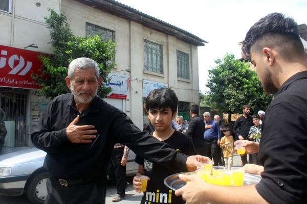 پیاده‌روی جاماندگان اربعین در گلوگاه 