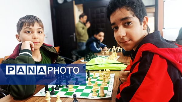 مسابقات شطرنج دانش‌آموزی در شهرستان ورامین