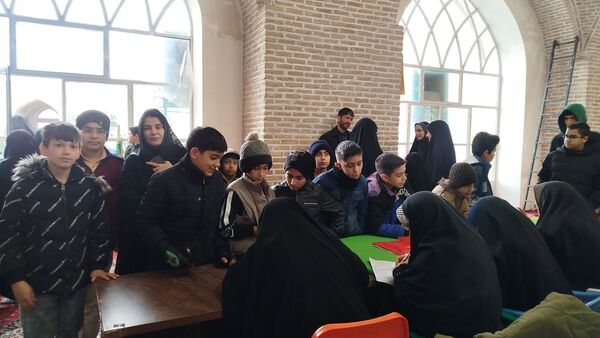 میز خدمت هفته دوم بهمن ماه در نیشابور 