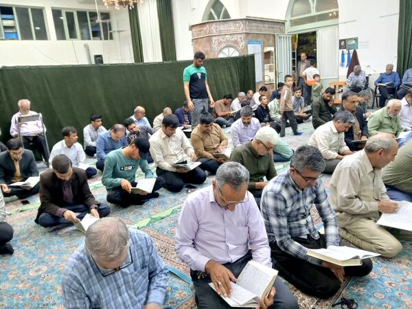 شب شعر و روایت‌گری محفل ادبی خارزنج در خلیل‌آباد