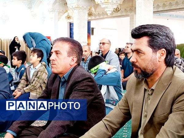 نماز جمعه در کاشمر