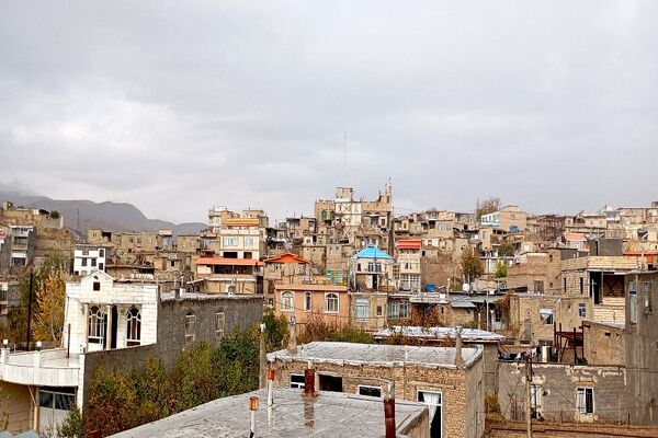 اولین باران پاییزی قابی شفاف از پاییز  رنگارنگ را در شهر زیبای بار رقم زد