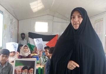 حمایت دانش‌آموزان عشایر ارزوئیه از عملیات موشکی وعده صادق ۲ 