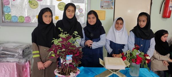 جشن روز معلم در مدرسه شهید احمد خاقانی شیروان