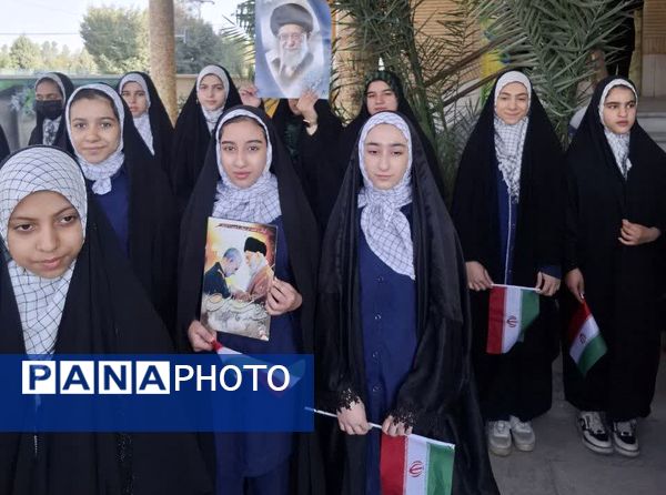  یادواره شهدای مقاومت در دبیرستان بهار آزادی فلاورجان