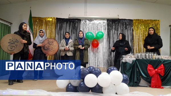 جشن ستارگان ویژه دانش آموزان برتر دبیرستان نورالهدی 