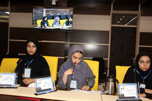 نشست قطب ۵ دوازدهمین دوره مجلس دانش‌آموزی به میزبانی استان آذربایجان شرقی