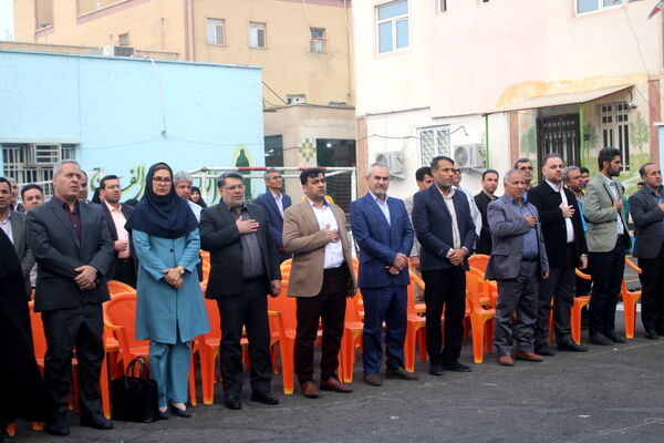 طرح شهید طوقانی در دبستان شهدای بسیج بوشهر