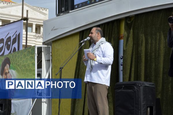 حماسه دانش‌آموزان اسلامشهر در ۲۲بهمن