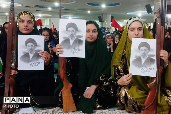 بیعت خبرنگاران بختیاری پانا با امام امت