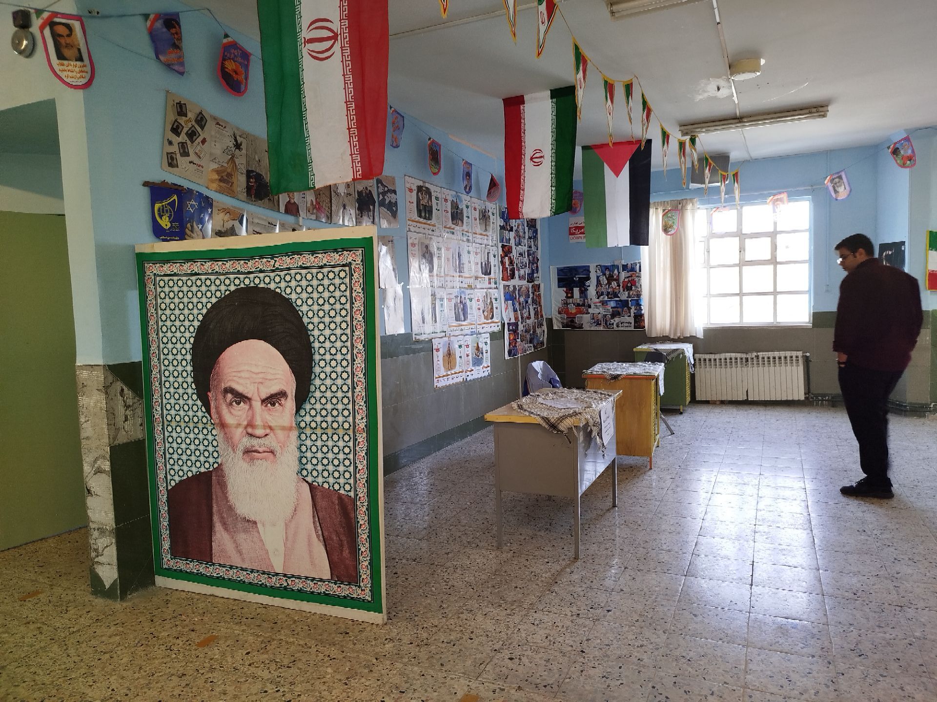 آماده سازی مدرسه انقلاب دبیرستان میثاق