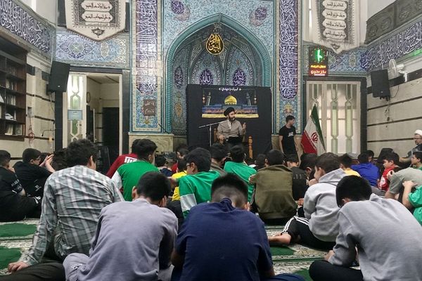 مراسم اعتکاف دانش‌آموزی در بهارستان‌۲ آغاز یک سفر معنوی