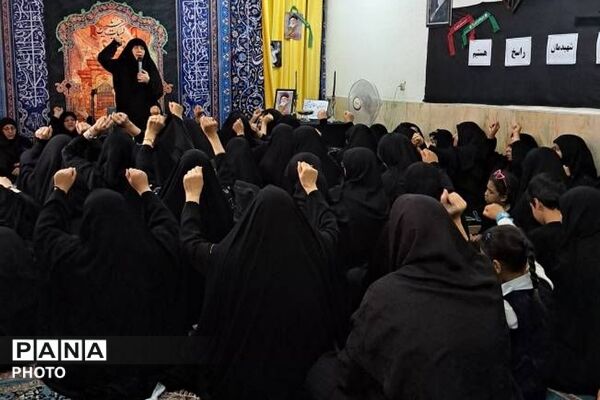  مراسم هفتم امام شهید ایران در دبیرستان تزکیه شهرری