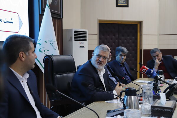 آغاز به‌کار نشست مشترک مدیران مناطق با استاندار تهران 
