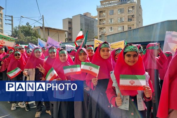 ۱۳ آبان؛ روزی که نسل فردا حماسه امروز را نوشت!