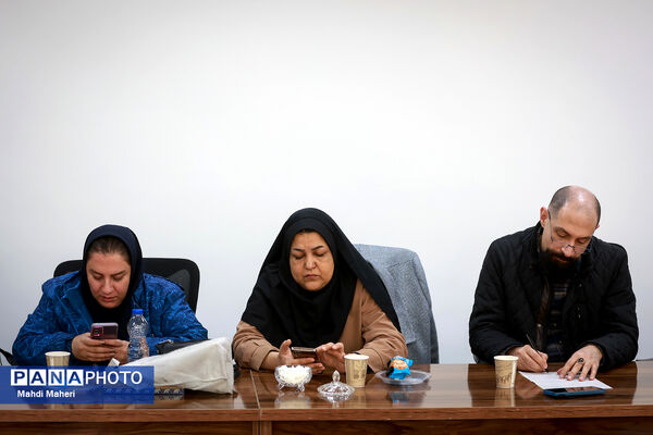 نشست خبری رئیس باشگاه دانش‌پژوهان جوان
