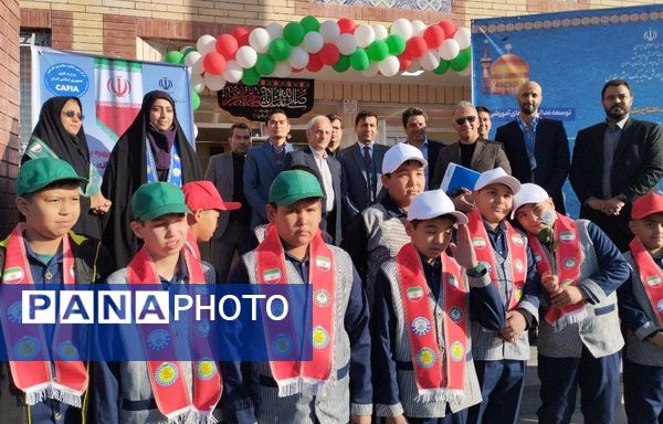 آیین افتتاح و بهره‌برداری دبستان ۱۲ کلاسه خیرساز جعفر برزگر