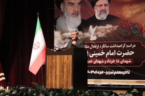 مراسم گرامیداشت سالگرد رحلت امام خمینی(ره) با حضور فرهنگیان تبریز