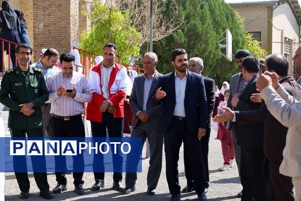 افتتاح زمین والیبال در بافت