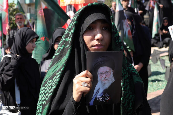 چهلمین روز شهادت رهبر شهید انقلاب اسلامی - تهران