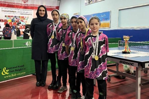 قهرمانی تیم تنیس روی میز نشان‌دهنده ظرفیت بالای مدارس منطقه ۵ در پرورش استعدادهای ورزشی است