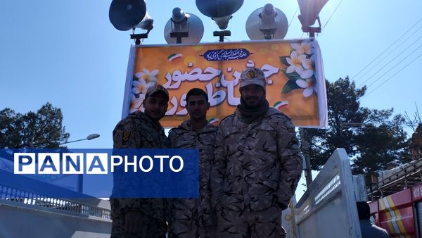 راهپیمایی باشکوه یوم الله ۲۲بهمن در شهرستان خواف