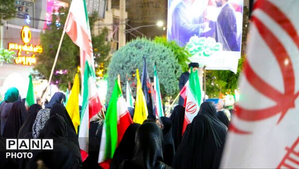 گام‌های استوار شهروندان برای فریاد اقتدار