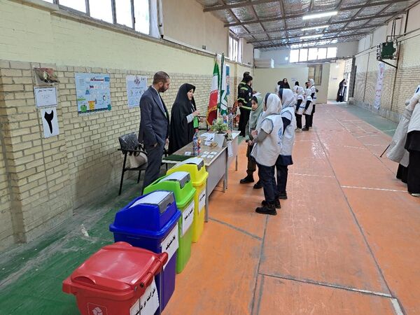 جشنواره رقابت های علمی مهارتی سفیران سلامت شهرستان قدس