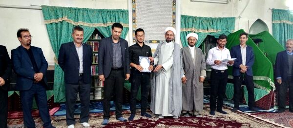 نشست مسئولان و هیات امنای مسجد صاحب الزمان (عج) روستای گزکوه 