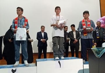 تجلیل از دانش‌آموزان برتر المپیاد رویش