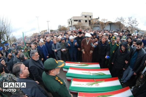 تشییع با شکوه چهار شهید وطن از دیار مرند با حضور مدیرکل آموزش و پرورش آذربایجان شرقی 
