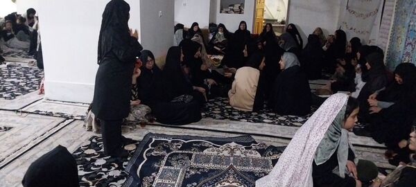 عطر صبر زینب در جمع معتکفان مسجد جامع