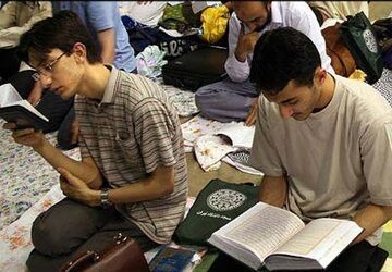 سه روز آرامش و معنویت؛ اعتکاف دانش‌آموزان پسر ملایر