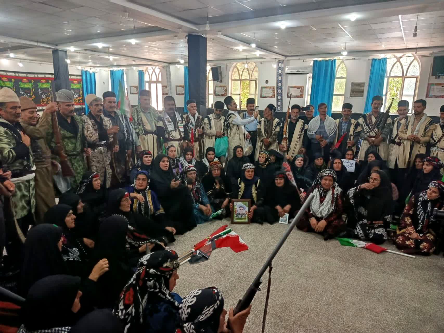 لرستان در سوگِ رهبر شهیدان سیاه پوشید؛ میثاقِ عشایر در حسینیه‌ ثارالله
