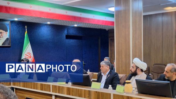 دویست‌ و چهاردهمین جلسه شورای آموزش‌ و پرورش شهرستان کرج