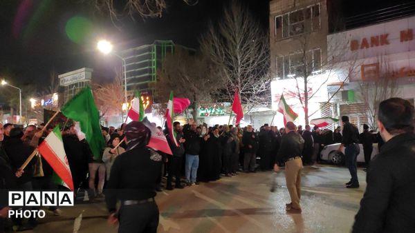 دسته های عزاداری شبانه در تجمع شهرستان نیشابور 