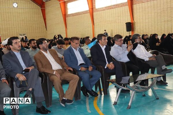 لردگان، میزبان نغمه‌های نور در چهل‌وچهارمین دوره مسابقات قرآن، نماز و عترت