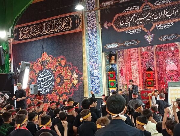 سوگواره «احلی من العسل» در حسینیه اعظم زنجان 
