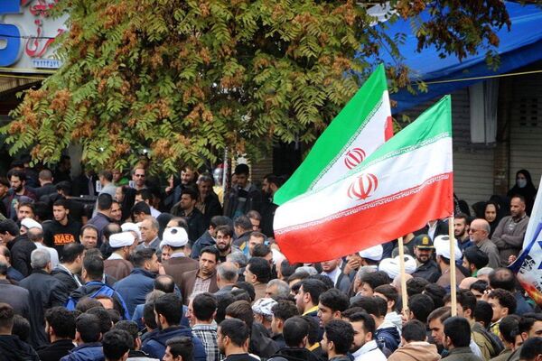 راهپیمایی یوم الله ۱۳ آبان در کرمانشاه