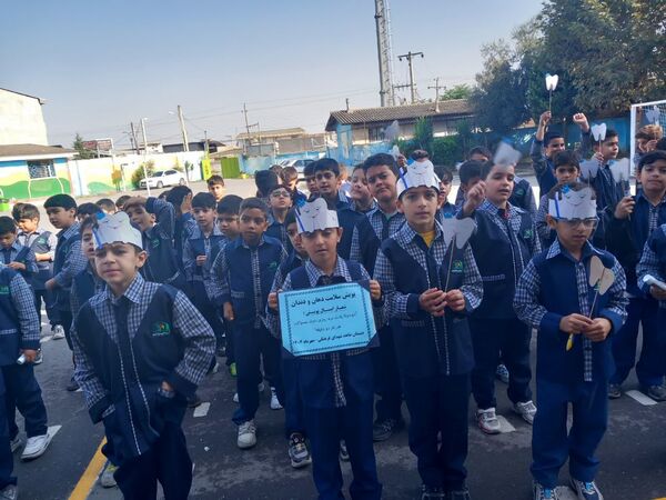  پویش دهان و دندان در دبستان شاهد شهرستان کردکوی