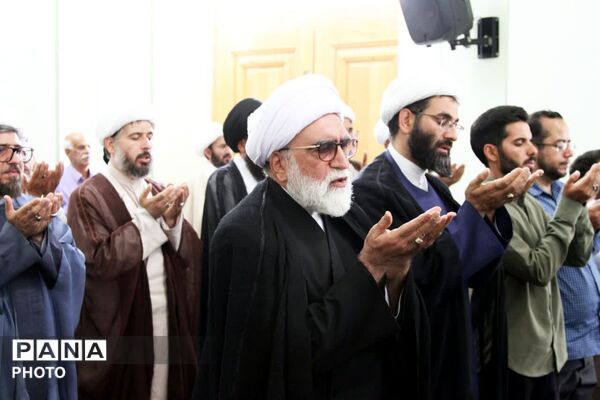 ادای احترام تولیت آستان قدس رضوی به مرد سیاست آیت‌الله مدرس