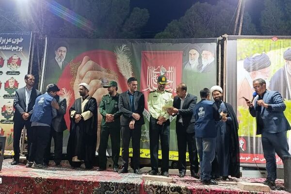 تجلیل از دانش آموز خبرنگار پانا در تجمعات شبانه شهرستان خوسف