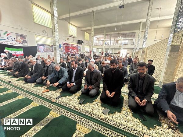 نماز جمعه در شهر جنگل