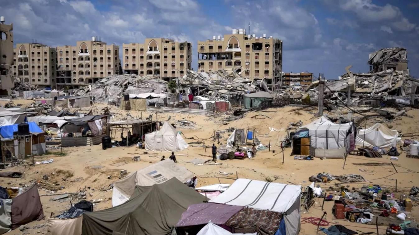 هدف از بمباران البسطا، یکی از فرماندهان ارشد حزب الله لبنان بود