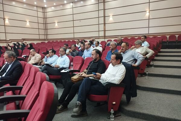 ترسیم نقشه راه مدیریت مدارس؛ برگزاری همایش مدارس تراز ویژه مدیران متوسطه اول در شهرستان قدس