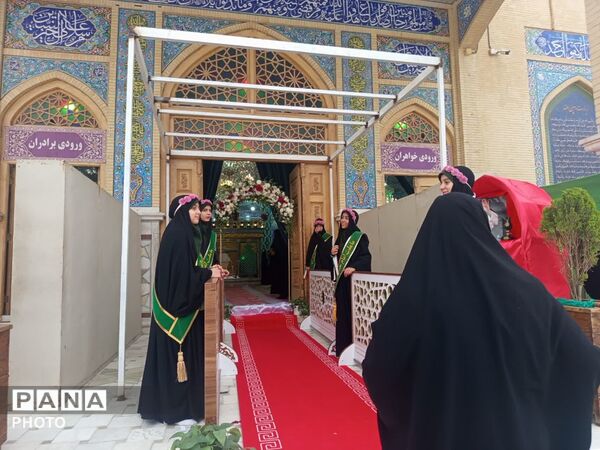 عطر رضوی بر مزار شهدا و آستان سید نصرالله پیچید