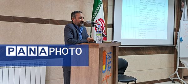 جلسه توجیهی راهبران و ناظران اقامه نماز مدارس مشهد مقدس