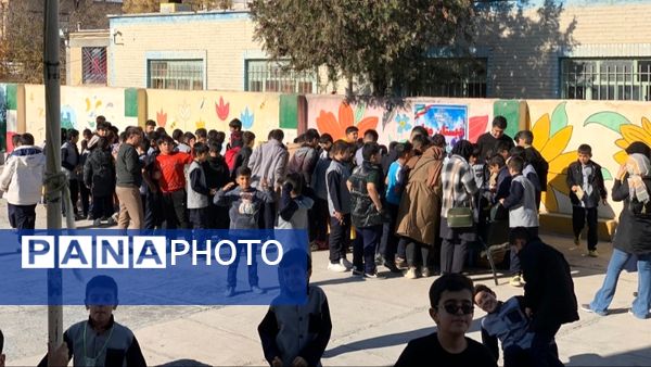 برگزاری نمایشگاه کتاب در دبستان معلم آشخانه 